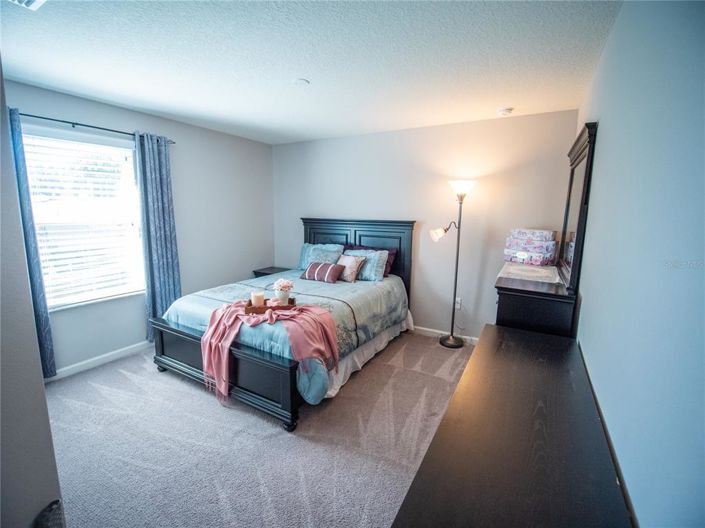 Image No.24-4 Bed House for sale