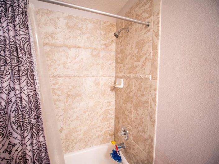 Image No.27-4 Bed House for sale