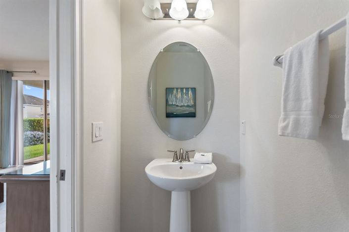 Image No.24-6 Bed House for sale