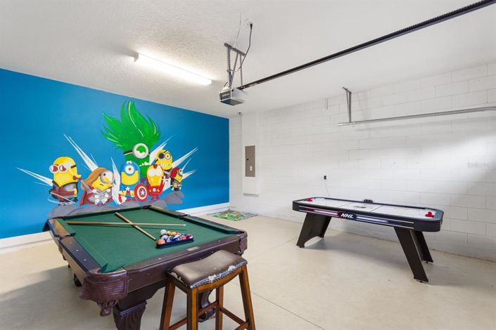 Image No.7-6 Bed House for sale