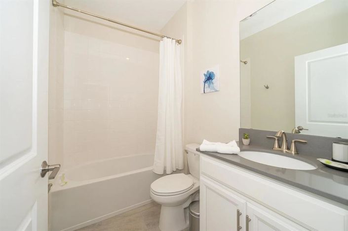 Image No.22-5 Bed House for sale