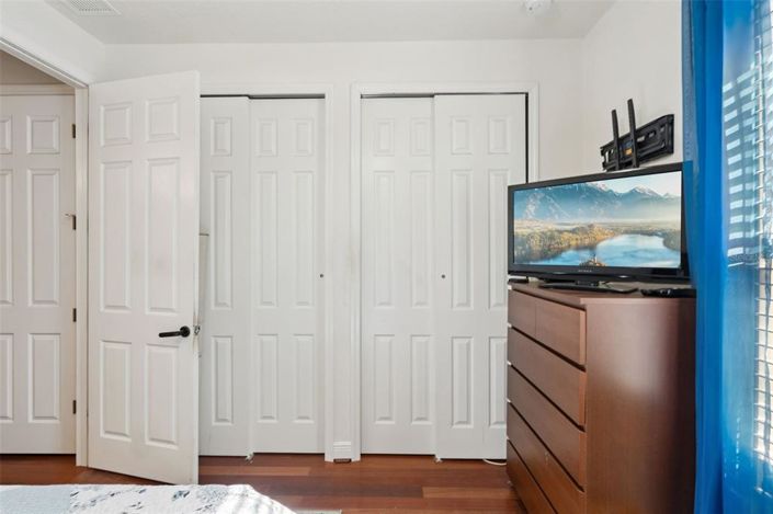 Image No.18-2 Bed House for sale