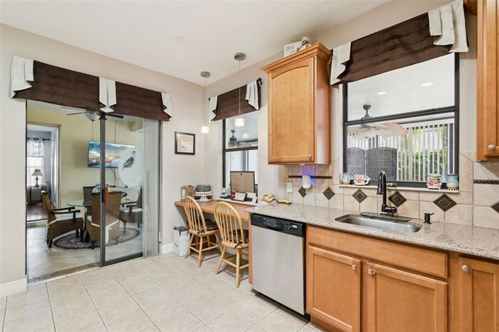 Image No.8-2 Bed House for sale