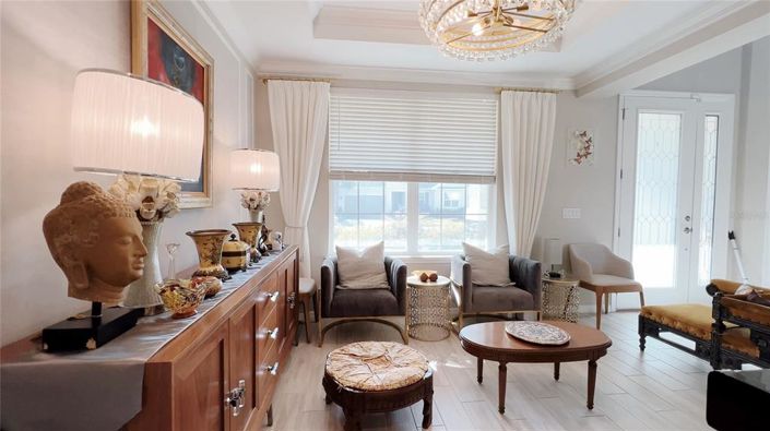 Image No.13-5 Bed House for sale