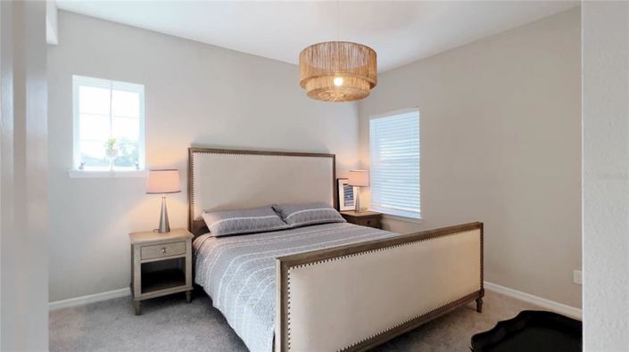 Image No.24-5 Bed House for sale