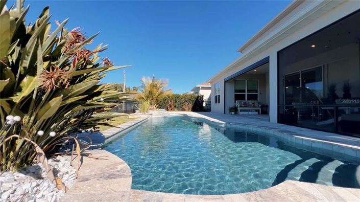 Image No.36-5 Bed House for sale