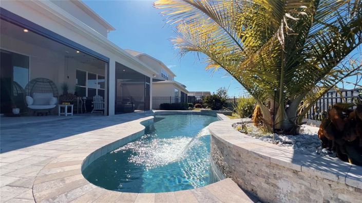 Image No.37-5 Bed House for sale