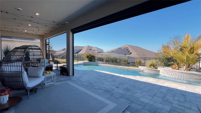 Image No.42-5 Bed House for sale