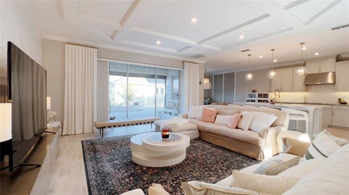 Image No.5-5 Bed House for sale