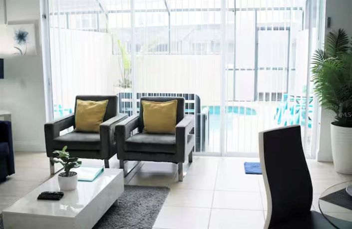 Image No.18-3 Bed Townhouse for sale