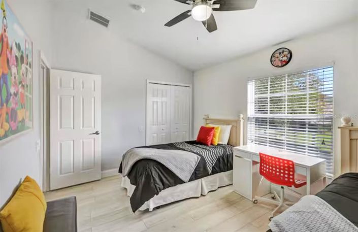 Image No.25-3 Bed Townhouse for sale