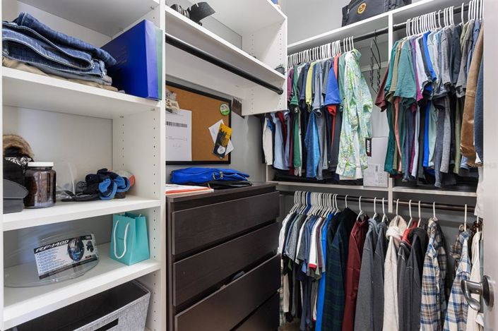 Image No.27-4 Bed House for sale