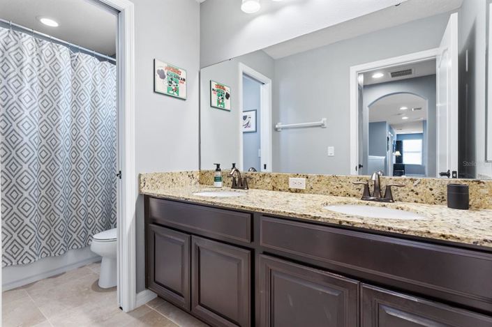 Image No.32-4 Bed House for sale