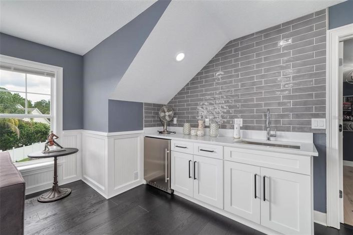 Image No.44-5 Bed House for sale