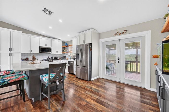 Image No.12-4 Bed House for sale