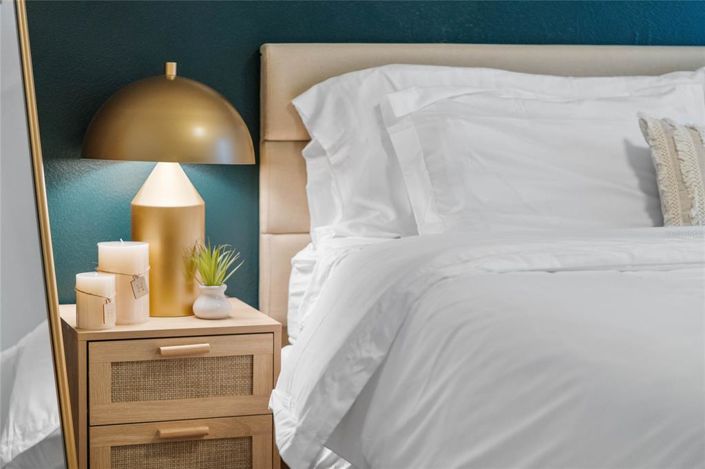 Image No.14-2 Bed Townhouse for sale