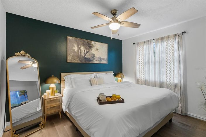 Image No.27-2 Bed Townhouse for sale