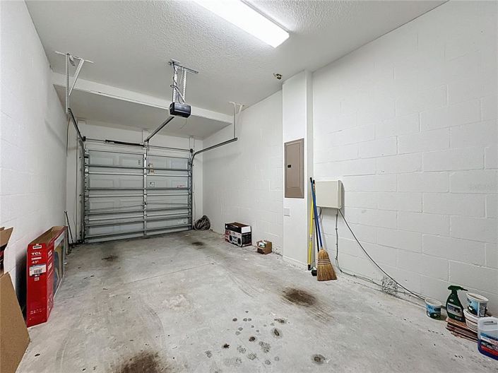 Image No.38-2 Bed Townhouse for sale