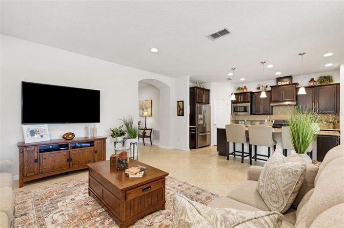 Image No.12-3 Bed House for sale