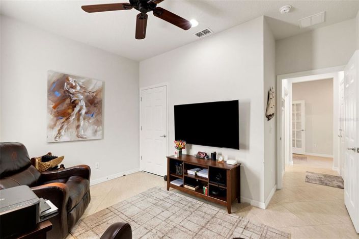 Image No.36-3 Bed House for sale