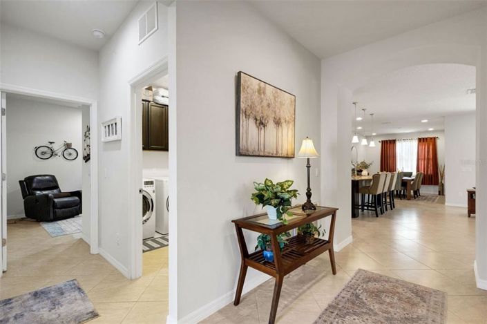 Image No.9-3 Bed House for sale