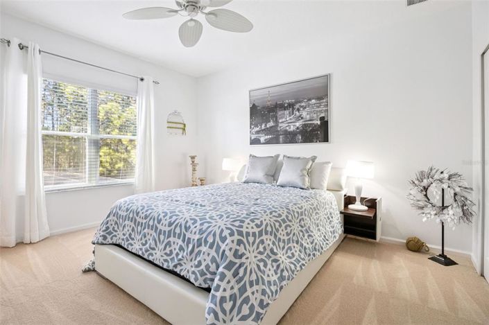 Image No.18-5 Bed House for sale