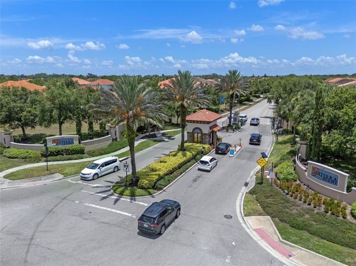 Image No.56-5 Bed House for sale