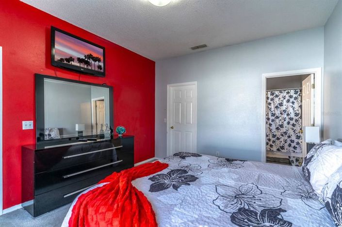 Image No.15-3 Bed House for sale