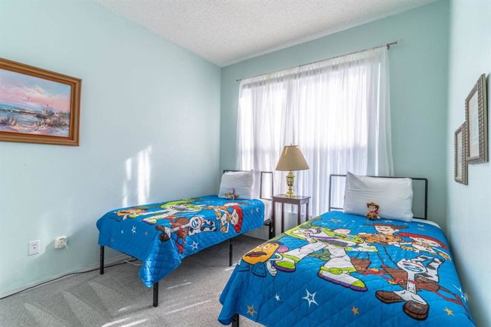 Image No.21-3 Bed House for sale