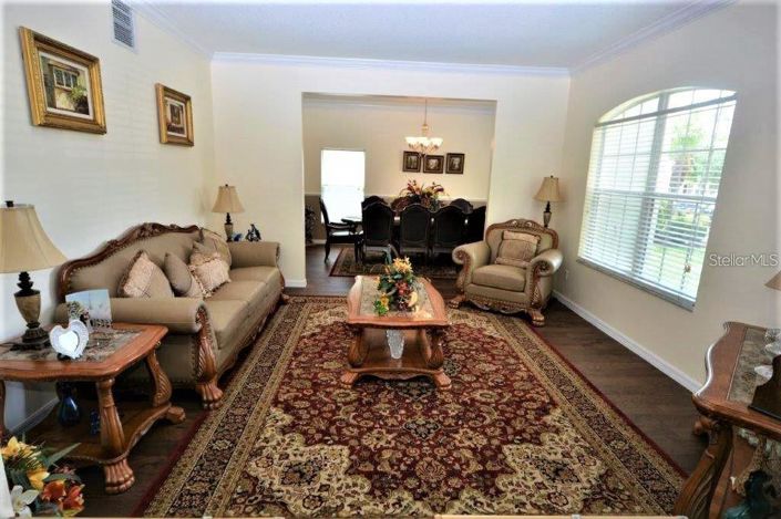 Image No.10-5 Bed House for sale