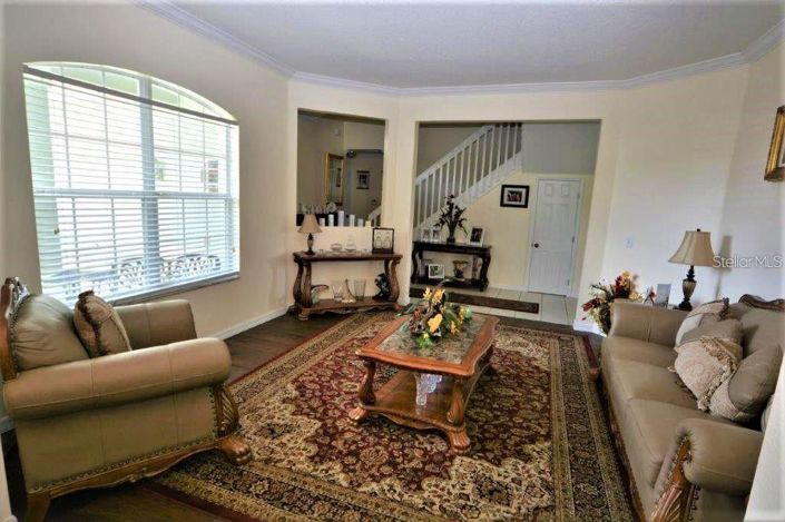 Image No.11-5 Bed House for sale