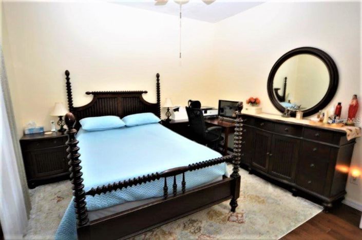 Image No.14-5 Bed House for sale