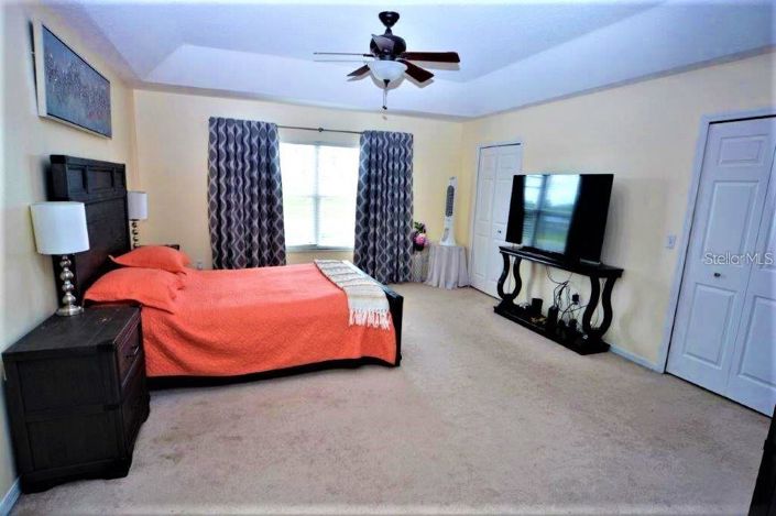 Image No.19-5 Bed House for sale