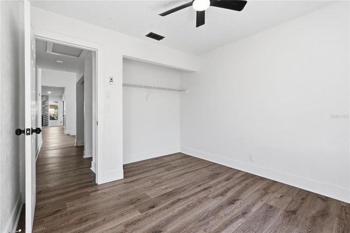 Image No.28-4 Bed House for sale