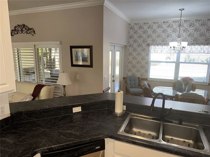 Image No.30-3 Bed House for sale