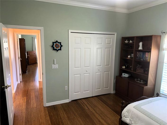 Image No.42-3 Bed House for sale