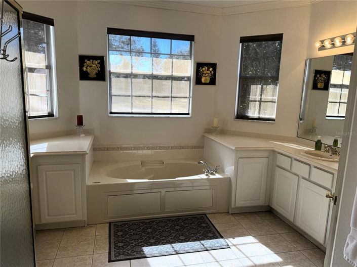 Image No.50-3 Bed House for sale