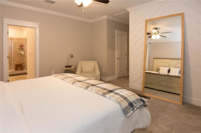 Image No.19-5 Bed House for sale