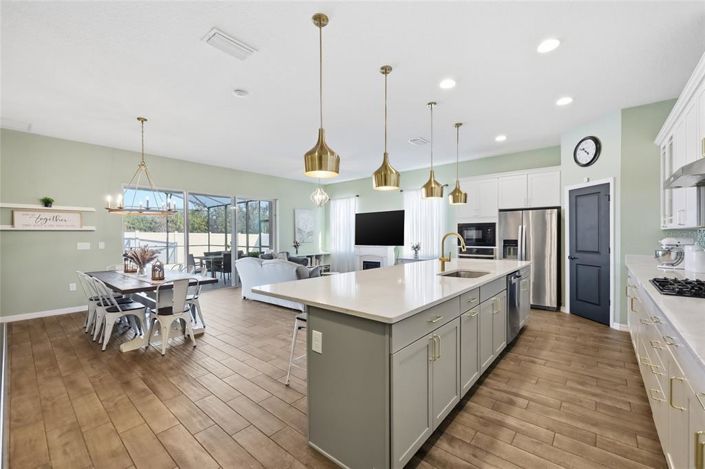 Image No.15-5 Bed House for sale