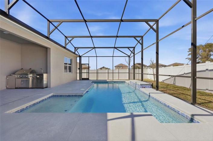 Image No.2-5 Bed House for sale