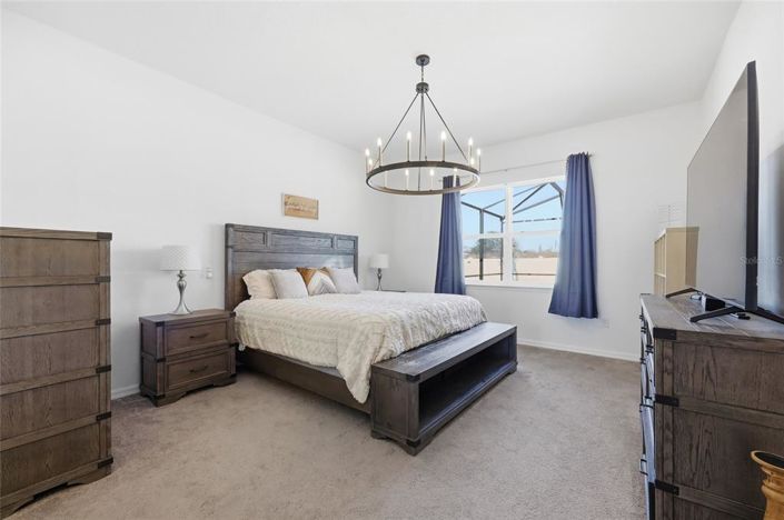 Image No.24-5 Bed House for sale