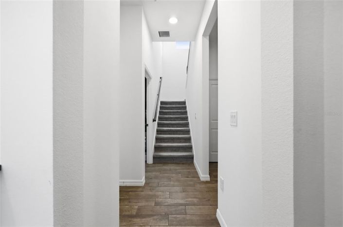 Image No.31-5 Bed House for sale