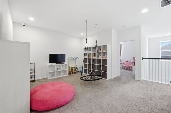 Image No.35-5 Bed House for sale