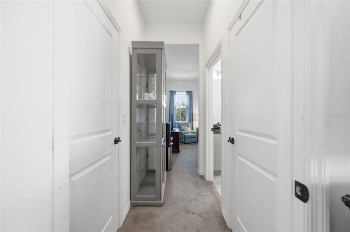 Image No.9-5 Bed House for sale