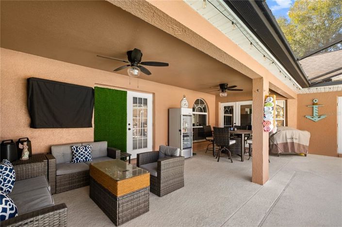 Image No.18-4 Bed House for sale