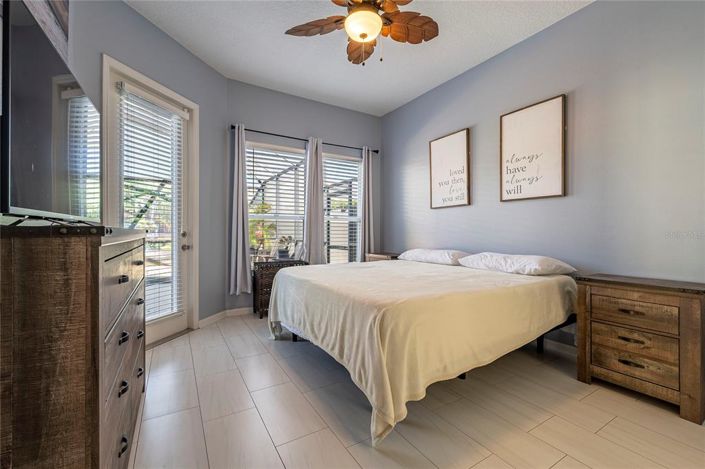 Image No.23-4 Bed House for sale