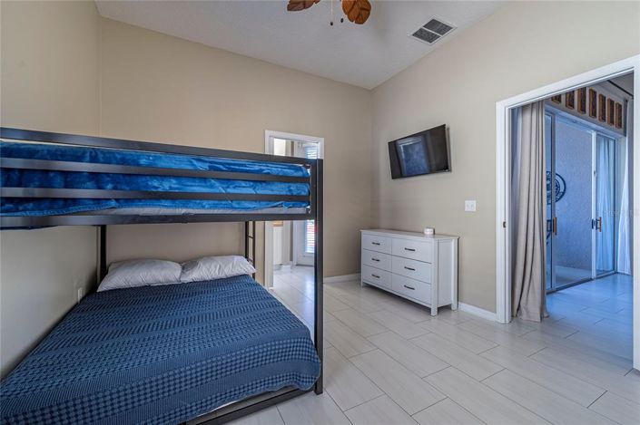 Image No.32-4 Bed House for sale