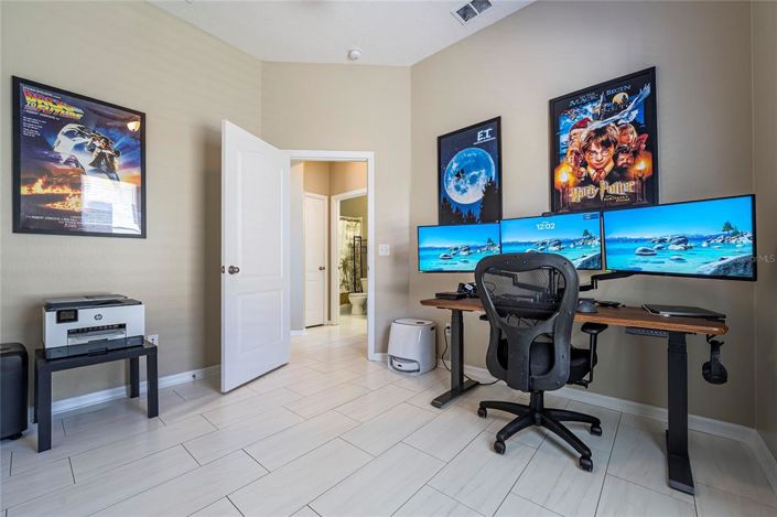 Image No.43-4 Bed House for sale