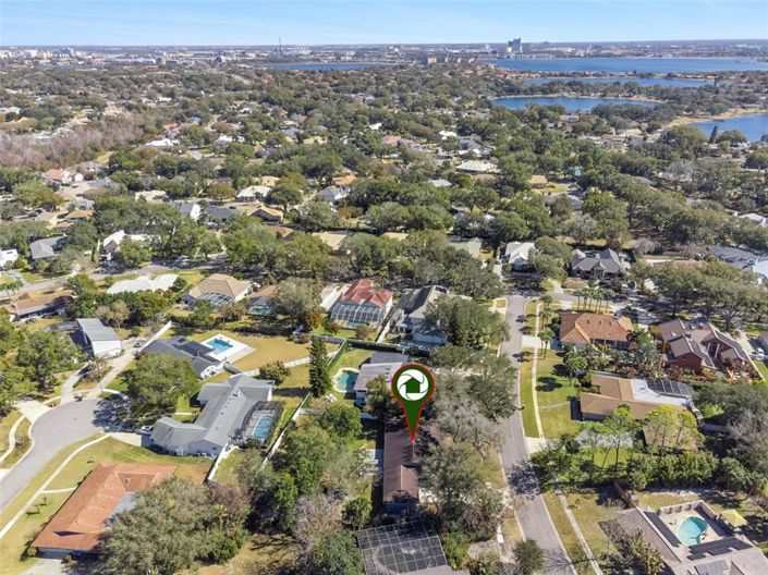 Image No.29-4 Bed House for sale