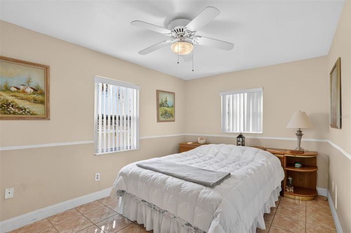 Image No.13-3 Bed House for sale